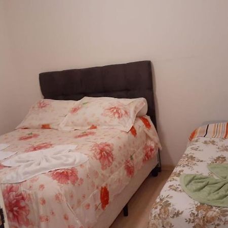Excelente Apartamento Duplex No Centro De Canela Exterior photo